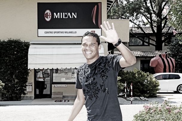 Milan confirm Bacca capture from Sevilla