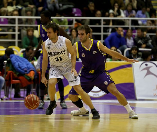 Un correcto Bilbao Basket no da opciones a un flojo CB Valladolid