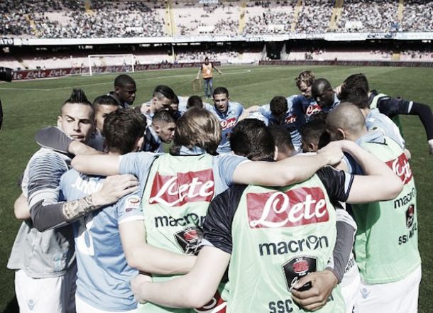 Il ritiro fa bene al Napoli: battuta 3-0 la Fiorentina