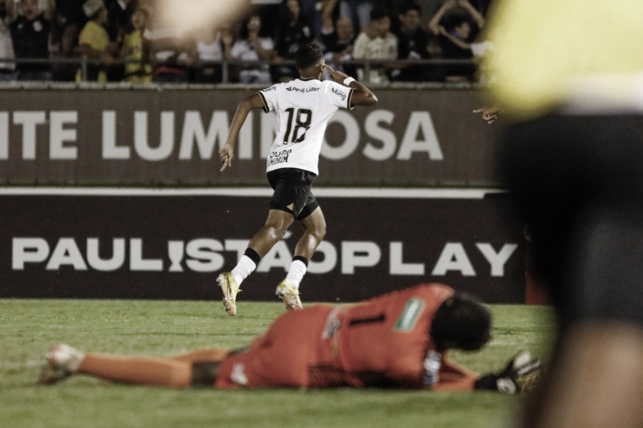 Com gol no apagar das luzes, Corinthians derrota Comercial e avança na Copinha