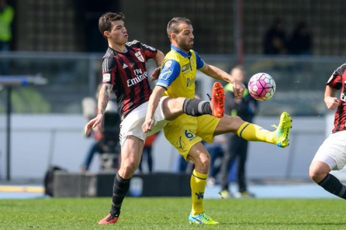 Il Milan si ferma sul palo: 0-0 a Verona