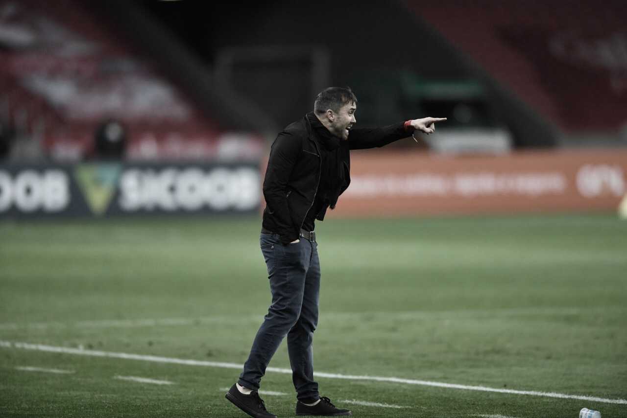 Coudet destaca trabalho do grupo e avalia vitória colorada: "Foi um bom jogo" Coudet destaca trabalho do grupo e avalia vitória colorada: "Foi um bom jogo"