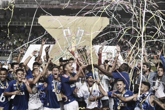 Goleiro Vitor Eudes brilha, Cruzeiro vence Atlético-MG e conquista Supercopa Sub-20