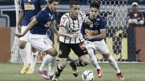 Luciano brilha, Corinthians joga bem e vence o Cruzeiro no Mineirão