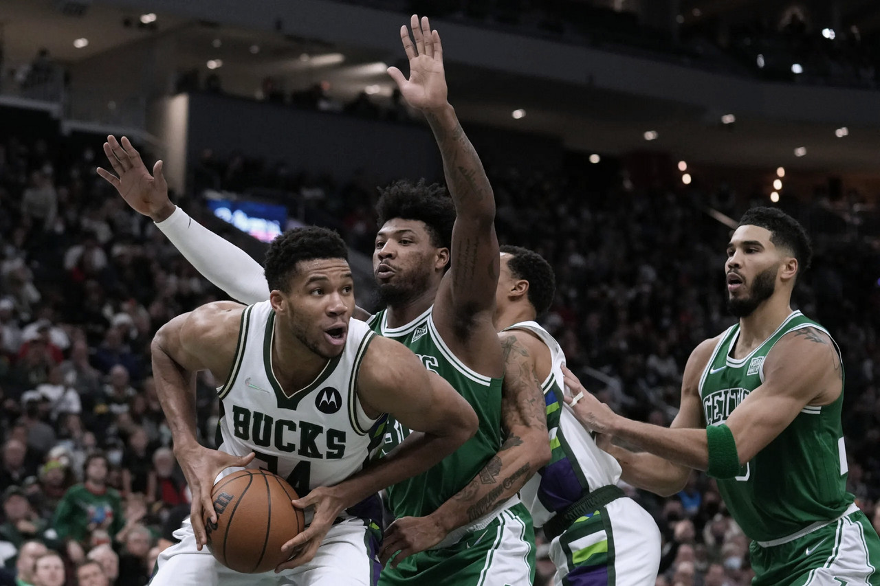 Celtics vs Bucks, duelo de titanes