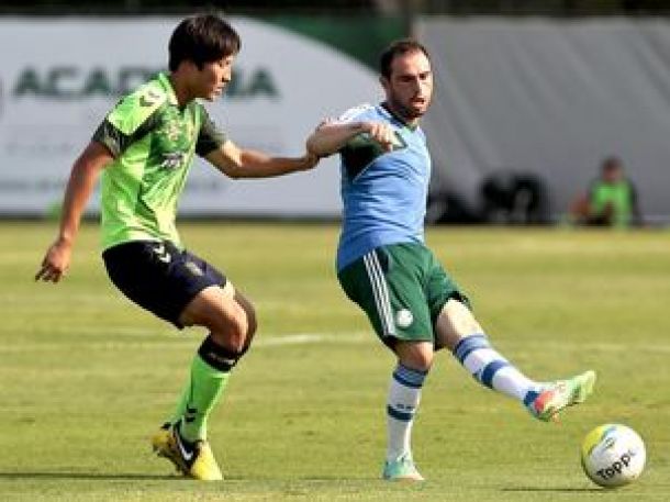 Sem Valdivia, Palmeiras enfrenta o Ituano nesta quarta-feira