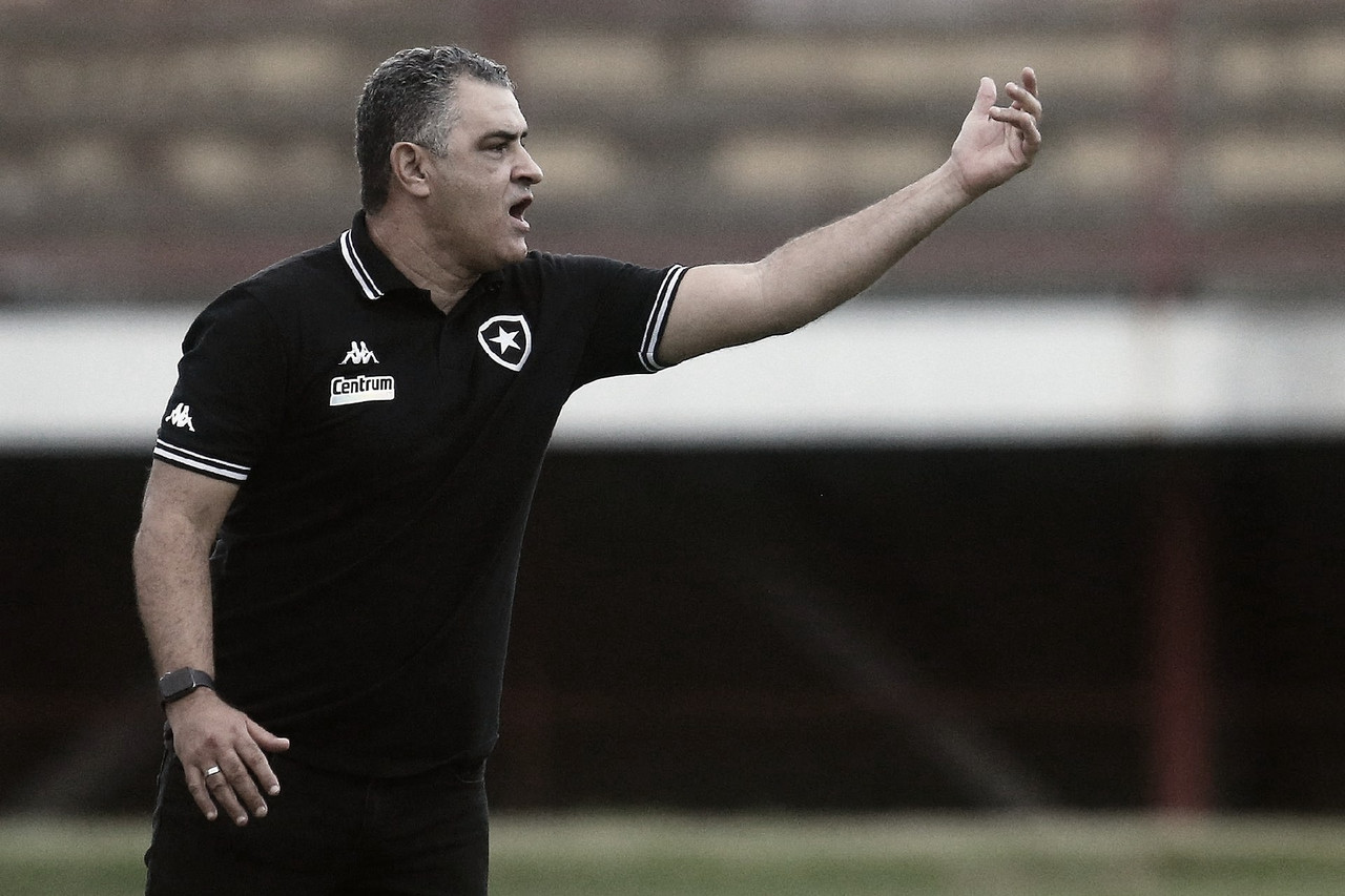 Após derrota contra CRB, Chamusca cobra mais eficiência do Botafogo