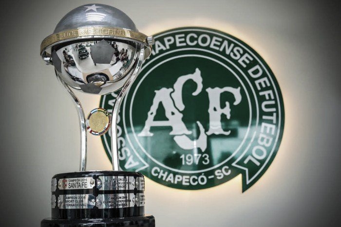 Em má fase no Brasileiro, Chapecoense enfrenta Defensa y Justicia pela Sul-Americana