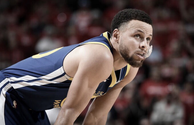 Golden State repite la dosis y elimina a Houston Golden State repite la dosis y elimina a Houston