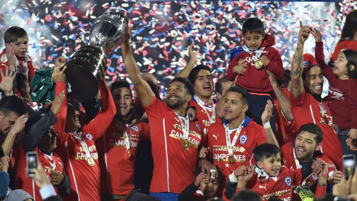 Copa America Centenario - La gioia del Cile. Sanchez e Bravo in coro: "Abbiamo scritto la storia"