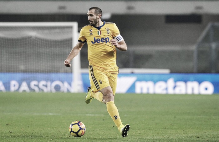 Juventus, Chiellini lancia la sfida al Napoli: "Lo Scudetto si decide a maggio"