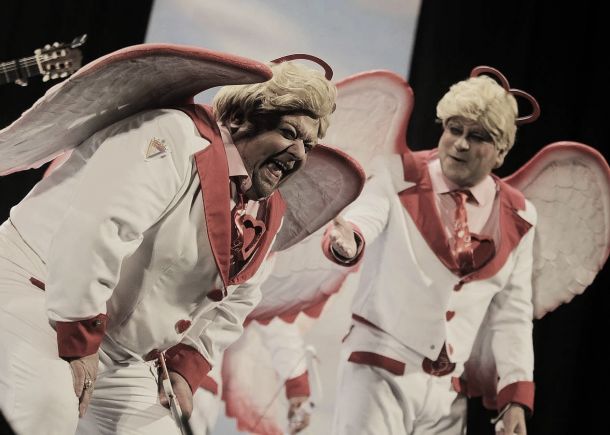 La chirigota 'Los Buscarruina' enamora al mundo carnavalero