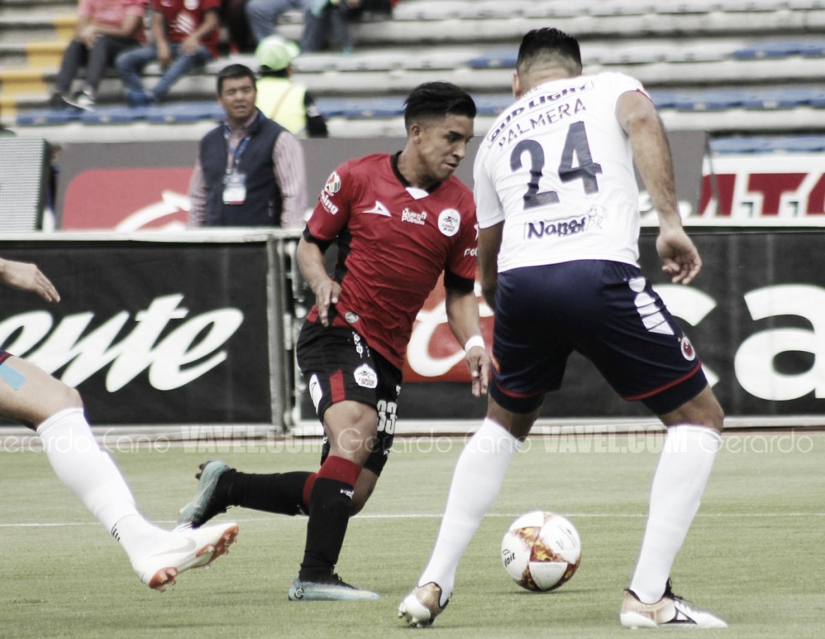 Michaell Chirinos destaca competitividad en Liga MX