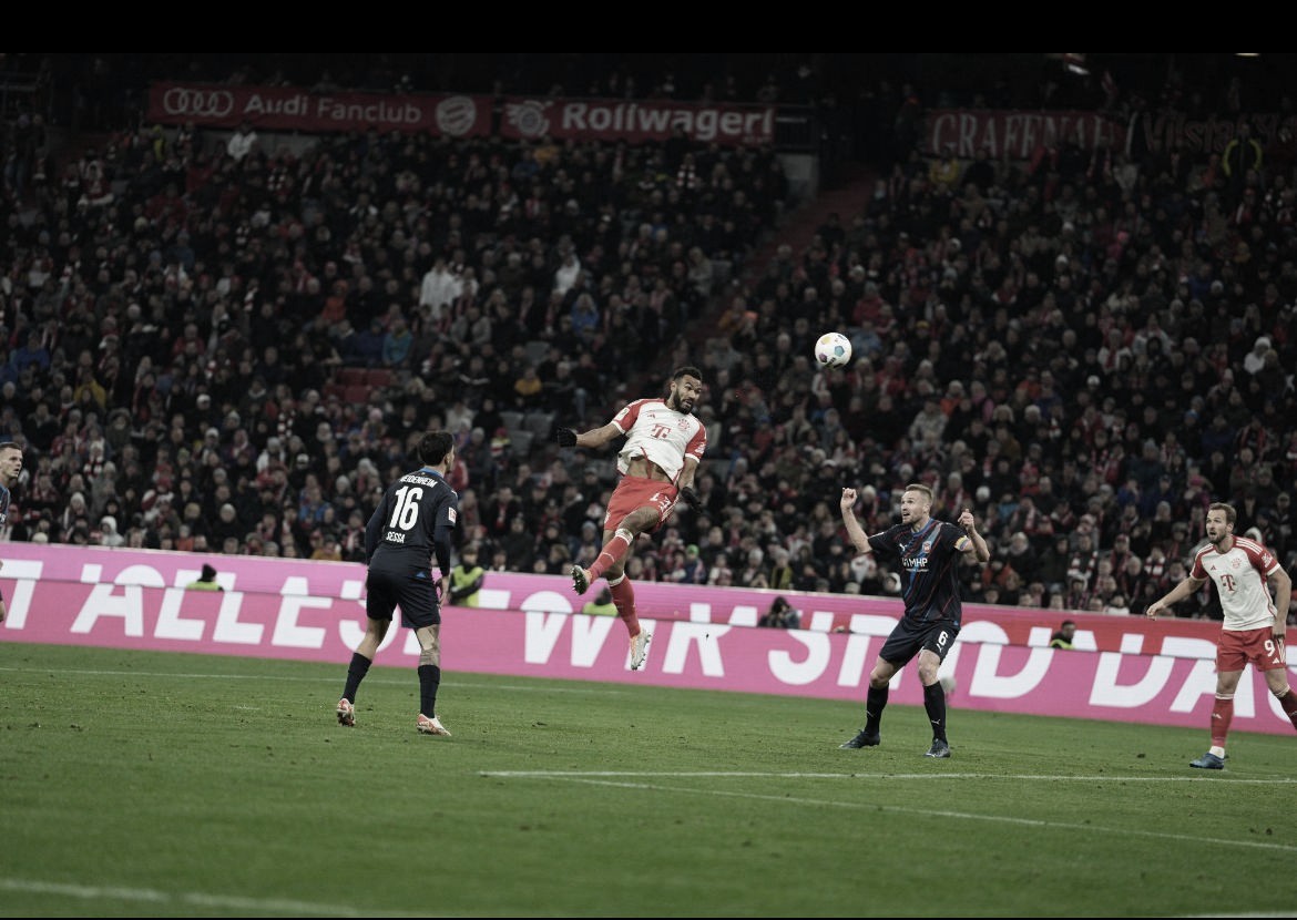 Bayern toma susto no segundo tempo, mas vence mais uma na Bundesliga