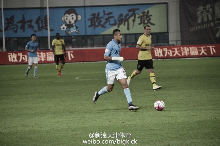 Geuvânio marca e Tianjin Quanjian encosta no líder Guizhou na segunda divisão chinesa Geuvânio marca e Tianjin Quanjian encosta no líder Guizhou na segunda divisão chinesa