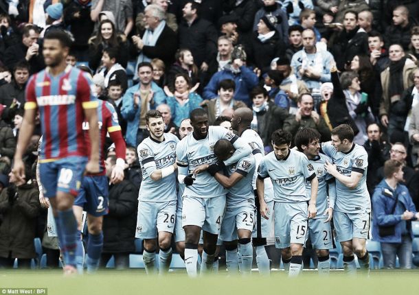 Manchester City 3-0 Crystal Palace: David Silva masterclass as hosts close gap on leaders Chelsea