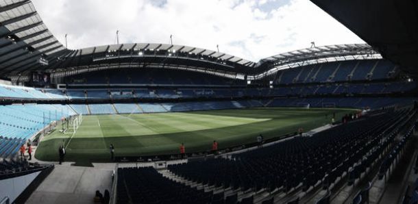 Official teams: Manchester City - Bournemouth - Kompany benched, Navas starts