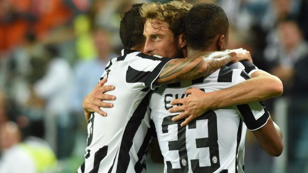 Juventus 2-0 Malmo: Tevez breaks five year Champions League drought