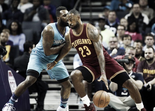 NBA: Cleveland passa a fatica a Charlotte, Boston ed Orlando passeggiano su Wizards e Bucks
