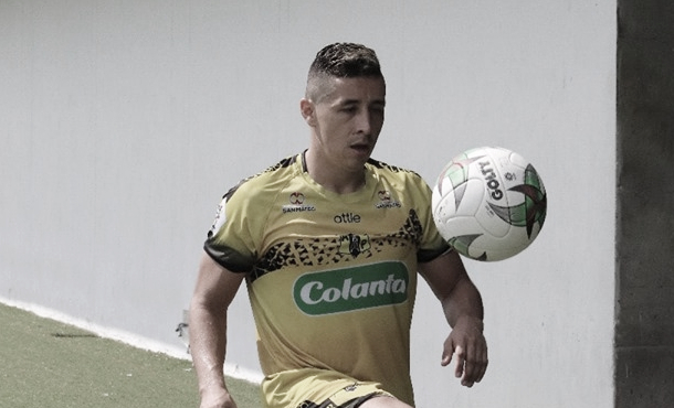 Cleider Alzáte, el 'aurinegro' más destacado en la derrota frente a Independiente Santa Fe
