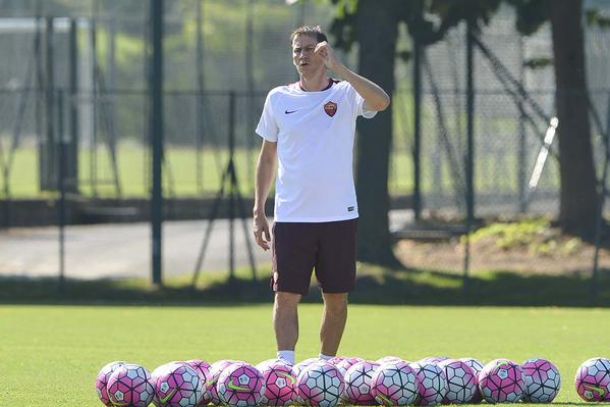 Roma: arriva Dzeko, questa sera il Barcellona