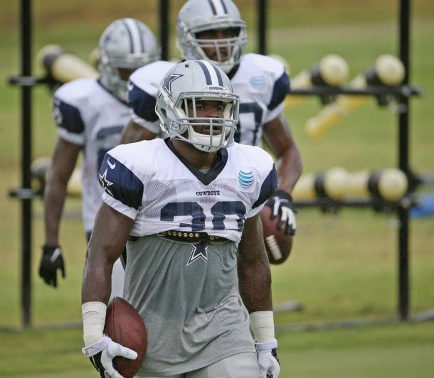Dallas Cowboys Are Preparing To Get New Running Back Christine Michael Ready To Roll