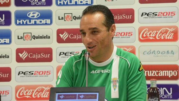 José Luis Oltra: "La afición salió orgullosa del partido anterior y debemos continuar en esa línea"