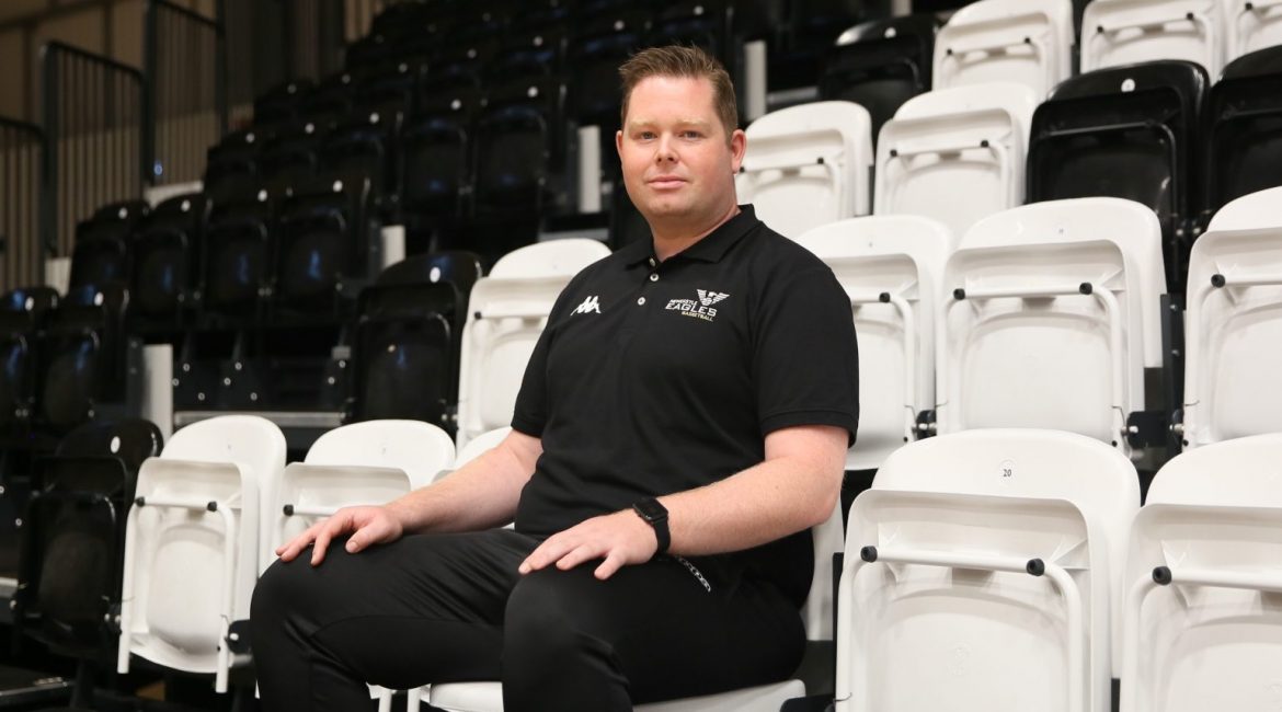 Coach MacLeod becomes permanent Head Coach at the Newcastle Eagles