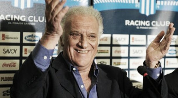 Alfio Basile: "Estoy a muerte con Martino"