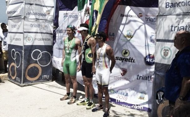 De bronce se vistió Colombia en Triatlón de Barranquilla