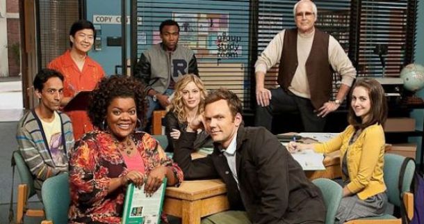 Se hace el milagro, 'Community' consigue la sexta temporada en Yahoo