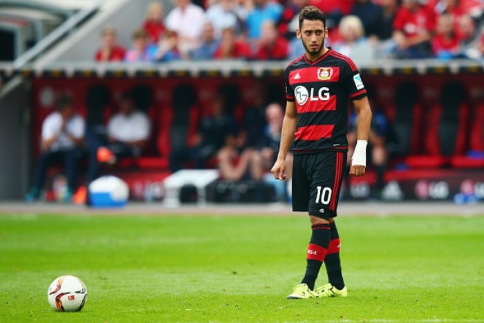 Milan, stretta finale per Calhanoglu?