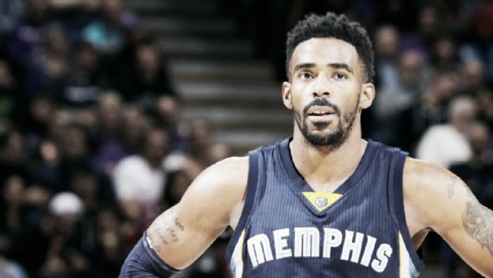 Nba, i Grizzlies ora tremano. Anche Conley va definitivamente k.o.