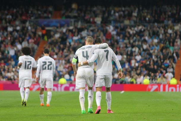 Ramos y Bale, novedades de la convocatoria para el Vicente Calderón