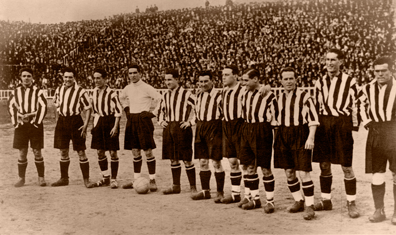 97 años desde que los leones se alzaron con su décima Copa 97 años desde que los leones se alzaron con su décima Copa