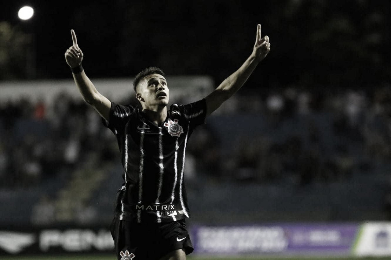 Com gol no fim, Corinthians estreia na Copinha 2022 com vitória diante do Resende-RJ