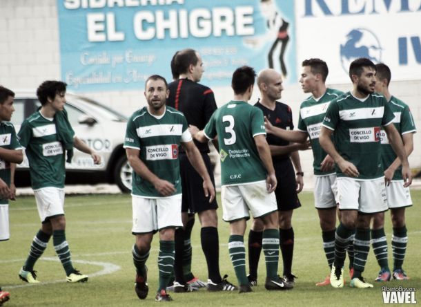 Fotos e imágenes del Real Avilés CF - Coruxo FC, cuarta jornada del Grupo I de Segunda División B
