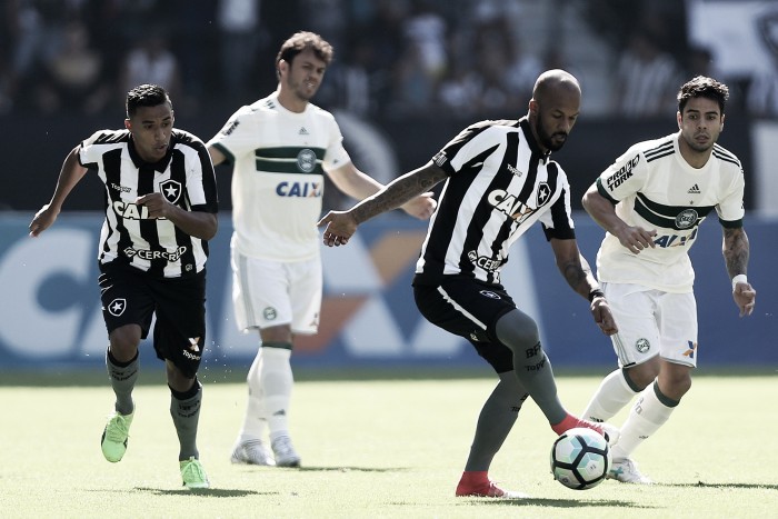 Em má fase, Coritiba enfrenta  Botafogo buscando recuperação no Brasileirão