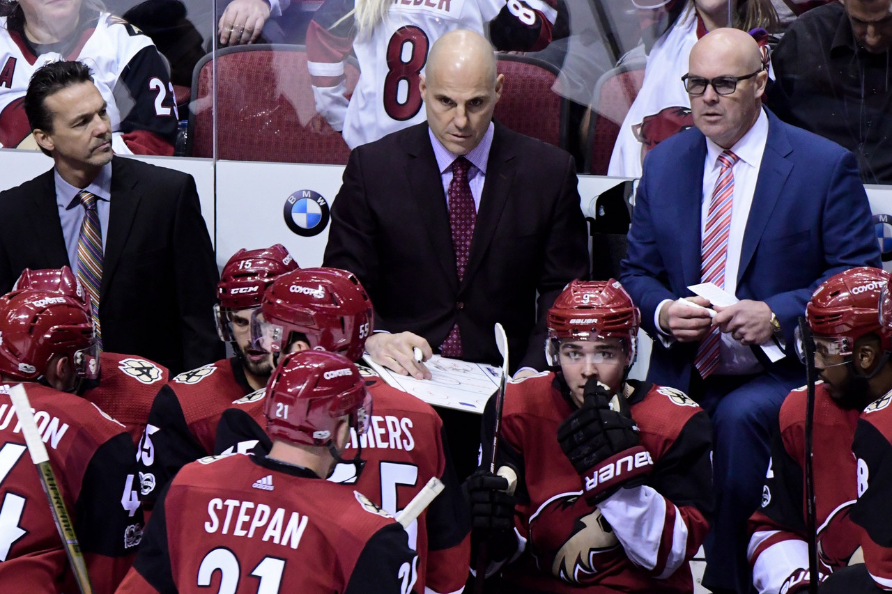 Arizona Coyotes: Inconsistency can damage playoff aspirations