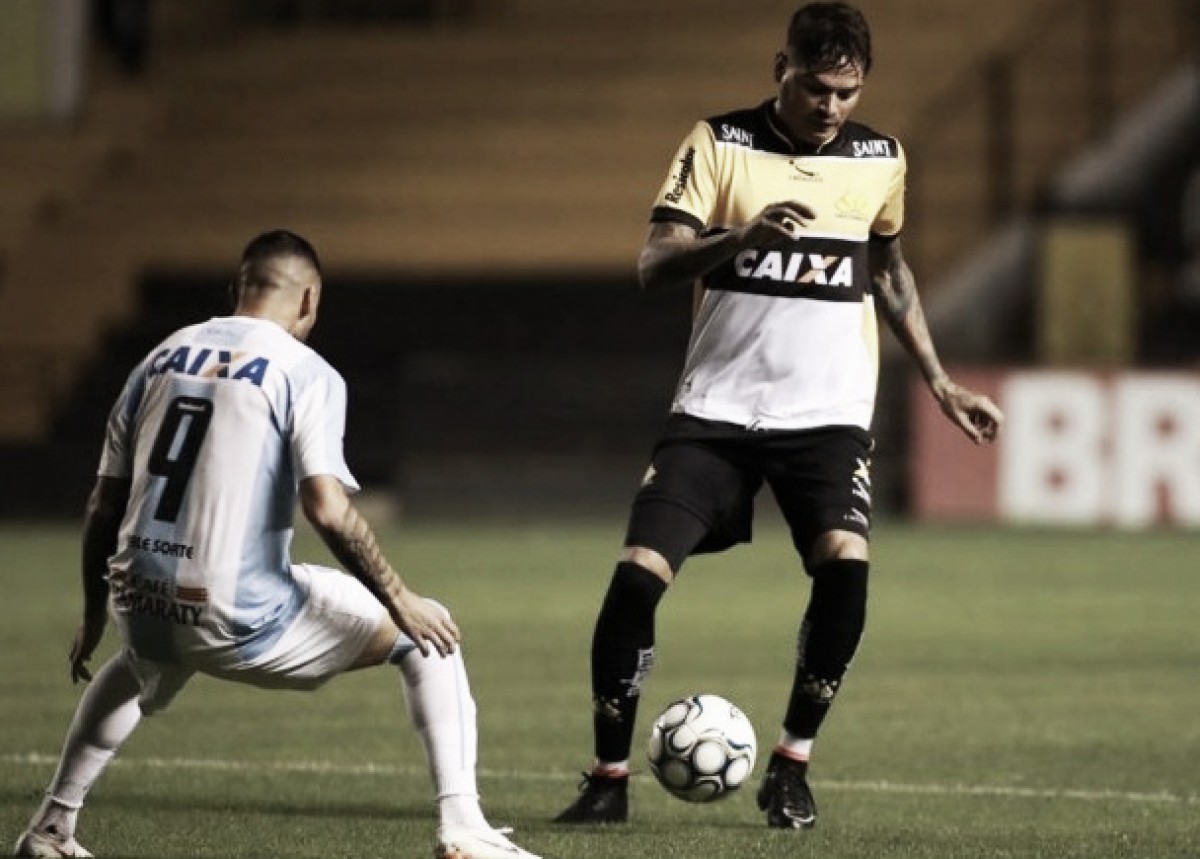 Alex Maranhão marca golaço, Criciúma vira pela primeira vez na Série B e complica Londrina Alex Maranhão marca golaço, Criciúma vira pela primeira vez na Série B e complica Londrina