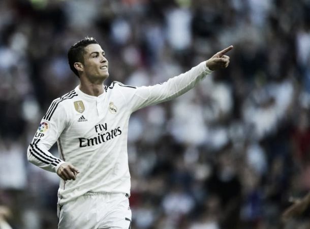 Cristiano Ronaldo rompe il silenzio: "Su di me solo falsità, resterò al Real"