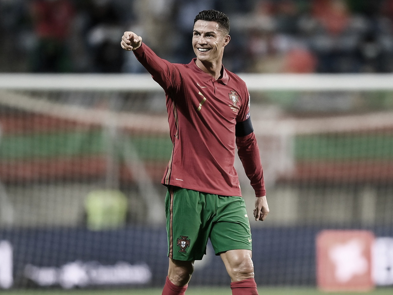 FIFA galardona a Cristiano Ronaldo con el premio especial 