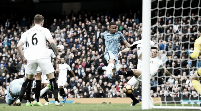 Premier League - Gabriel Jesus si prende il City: doppietta e gol decisivo, Swansea al tappeto (2-1)