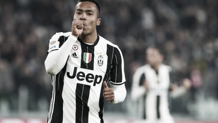 Juve, Alex Sandro vede il Napoli: "Li rispettiamo. Pjaca? Deve stare tranquillo per tornare più forte"