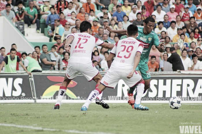 Fabbro debuta con gol y da empate ante Veracruz