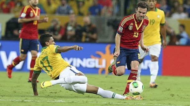 España y Brasil luchan por ser "equipo del siglo"