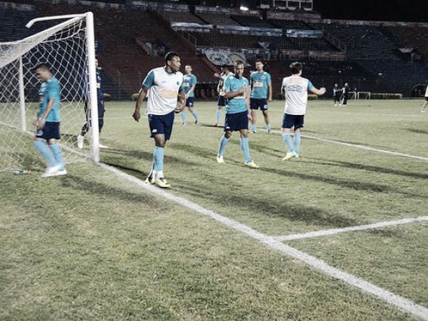 Cruzeiro enfrenta o Cerro Porteño no Paraguai, pela classificação