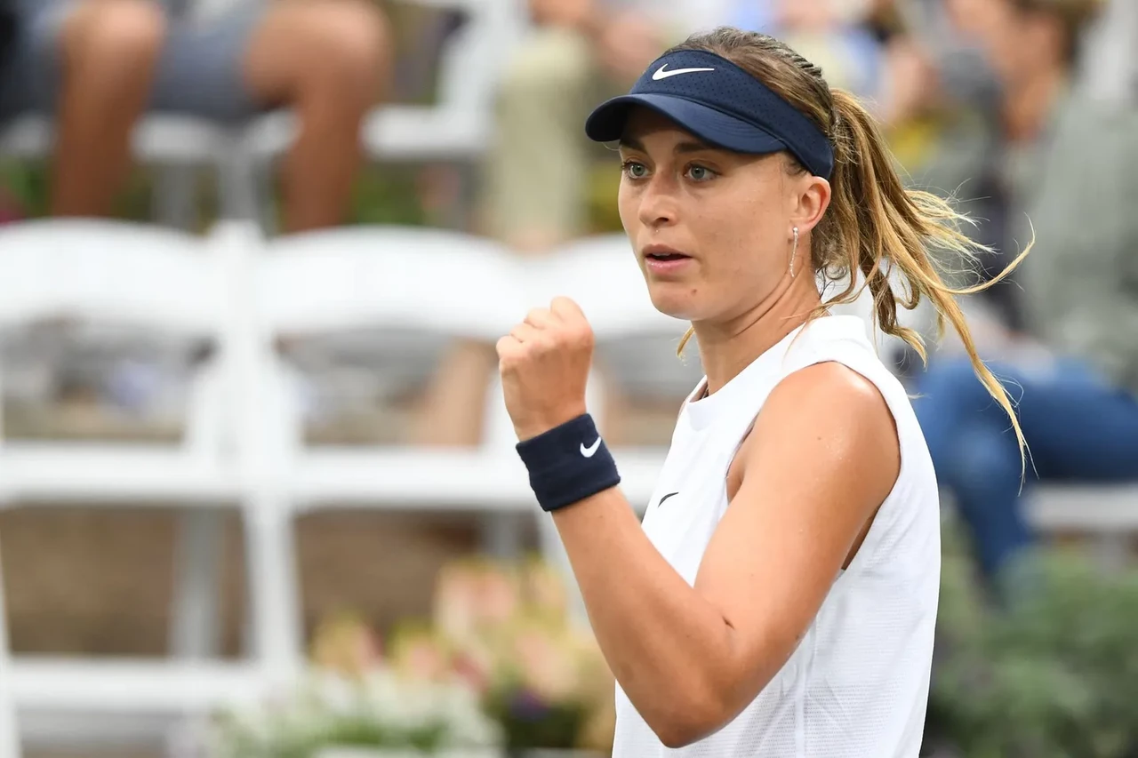 WTA Charleston: Paula Badosa stuns Ashleigh Barty