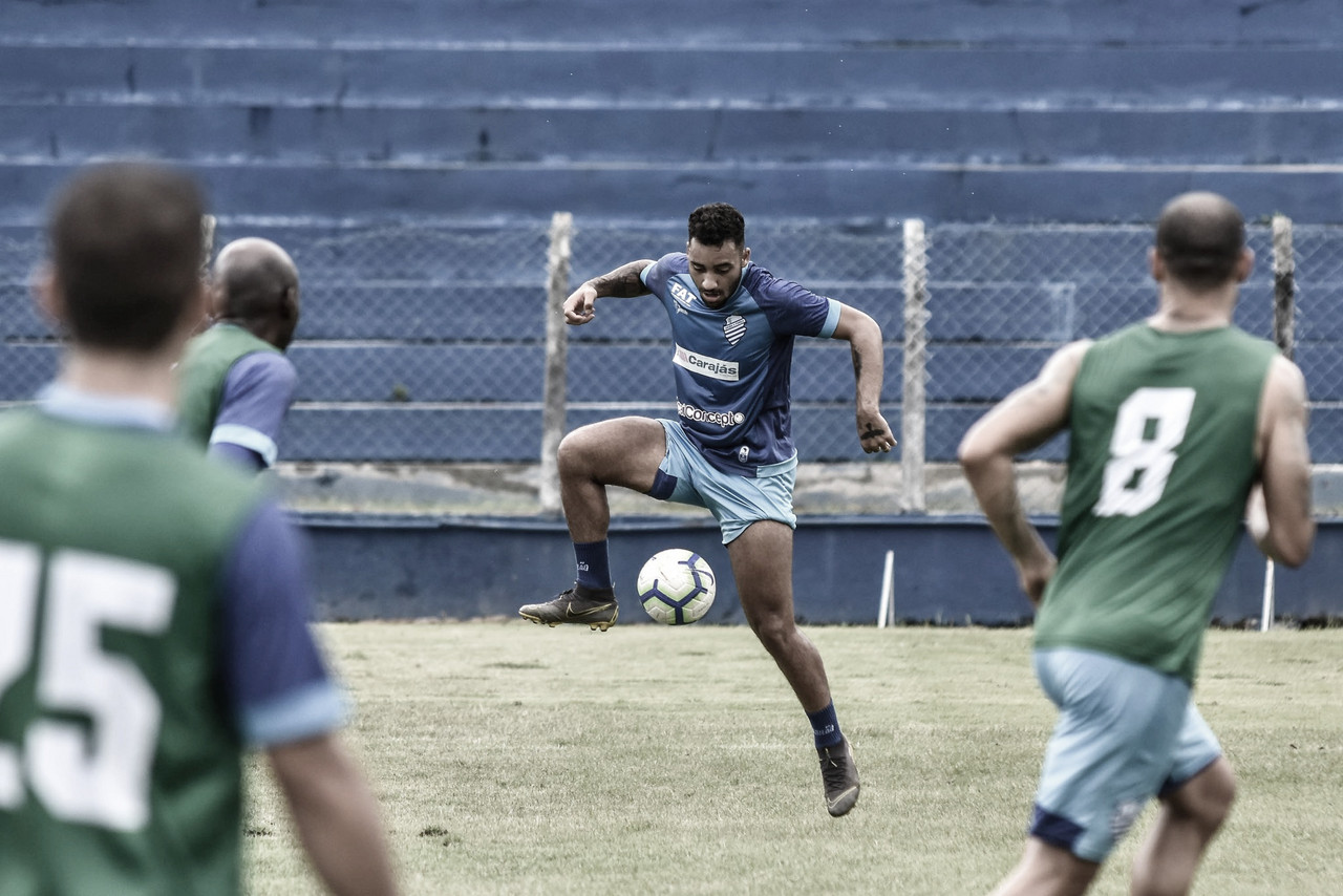 Vice-lanterna, CSA recebe um Botafogo que luta pelo G-4 Vice-lanterna, CSA recebe um Botafogo que luta pelo G-4