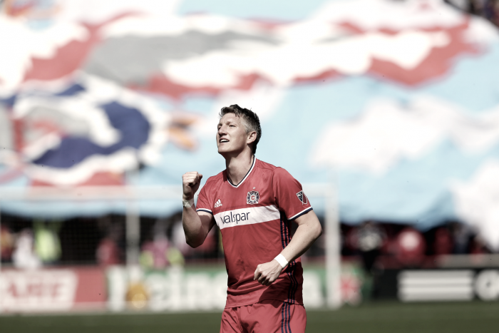 Bastian Schweinsteiger extends his stay in Chicago